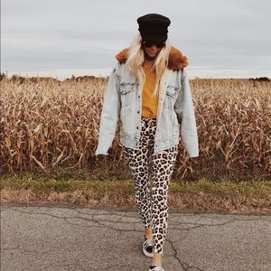 Levi’s Oversize Faux Shearling Lined Denim Trucker